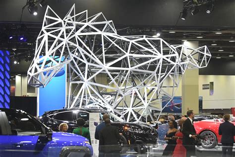 detroit auto show charity preview 2022